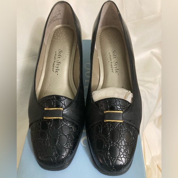 HUSH PUPPIES Low Heel Leather Pump 7.5W NWT - Picture 2 of 10